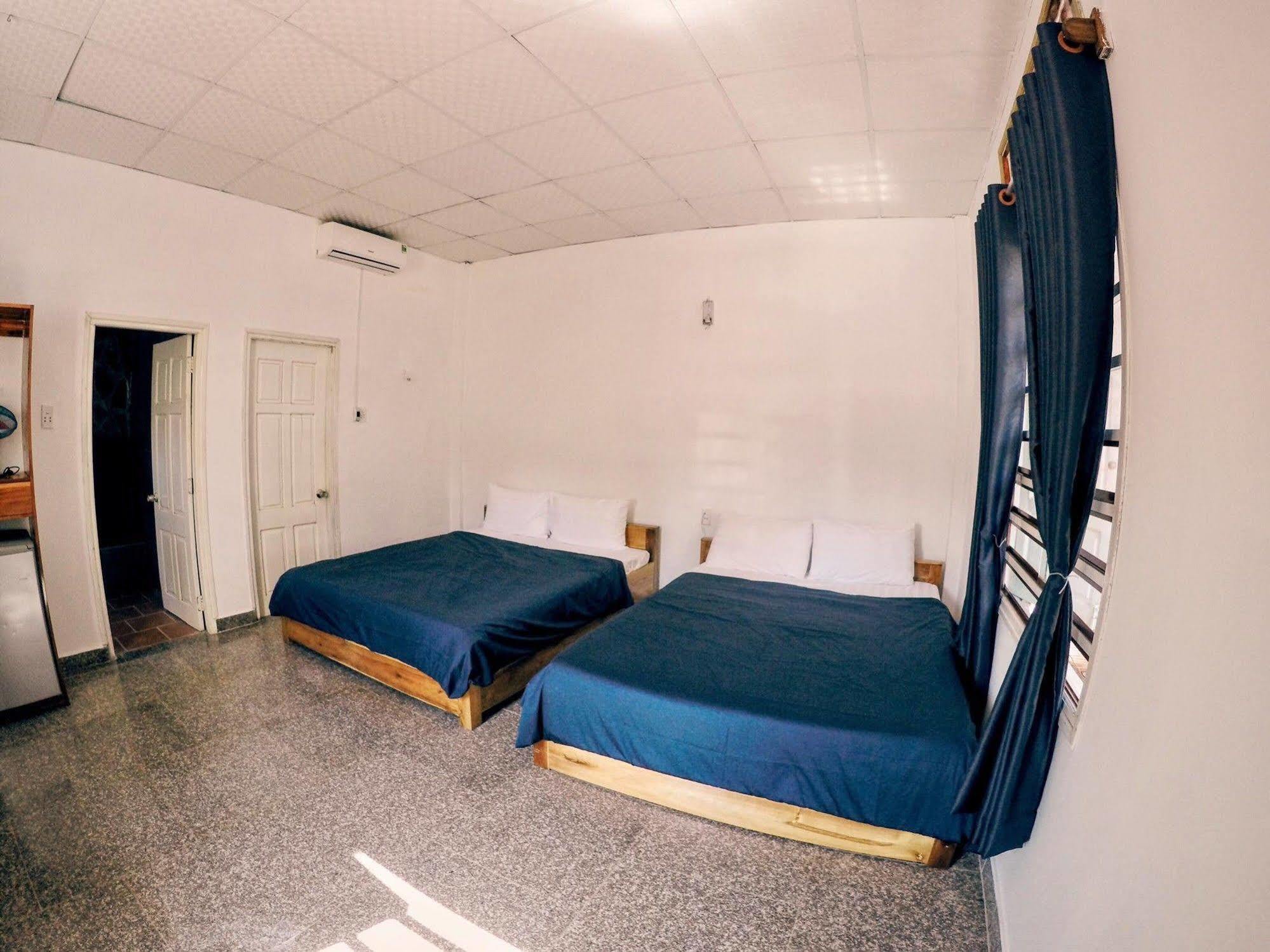 Sea Living Hostel Phu Quoc Exterior photo
